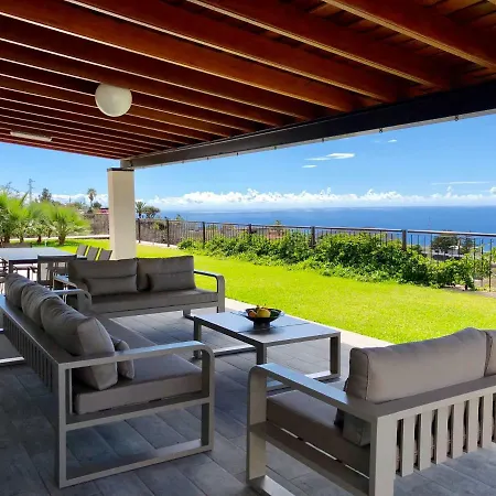 Villa Javier La Palma *